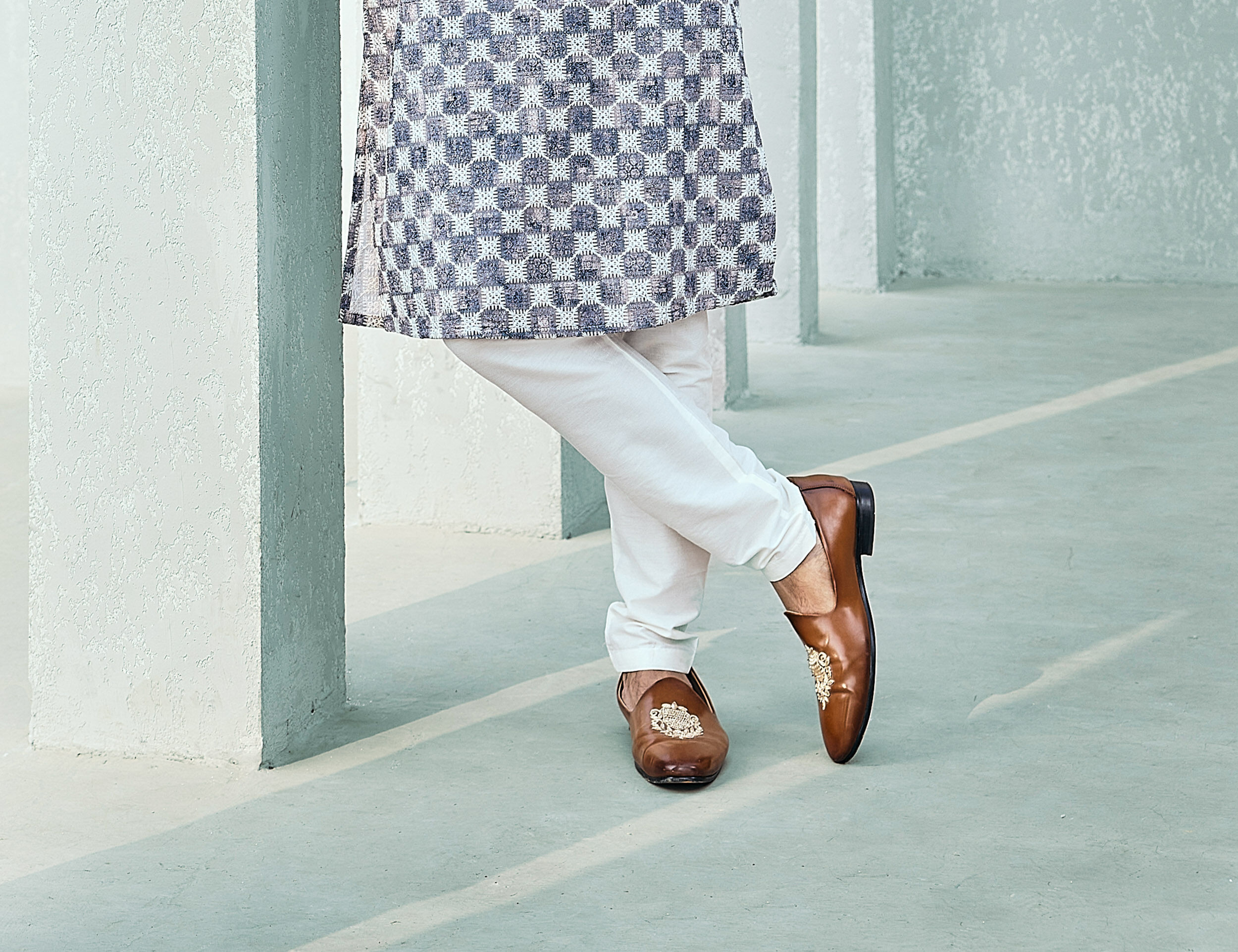 Brown designer juttis with blue patten kurta pajama